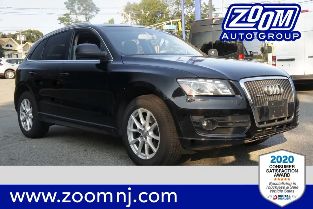 2012 Audi Q5 2.0T Premium Plus photo 1