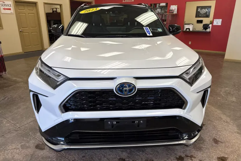 2023 Toyota RAV4 Prime XSE photo 1