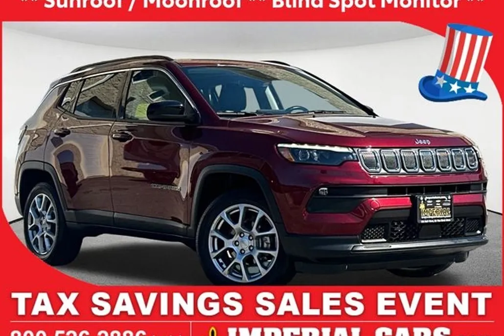 2022 Jeep Compass Latitude Lux photo 1