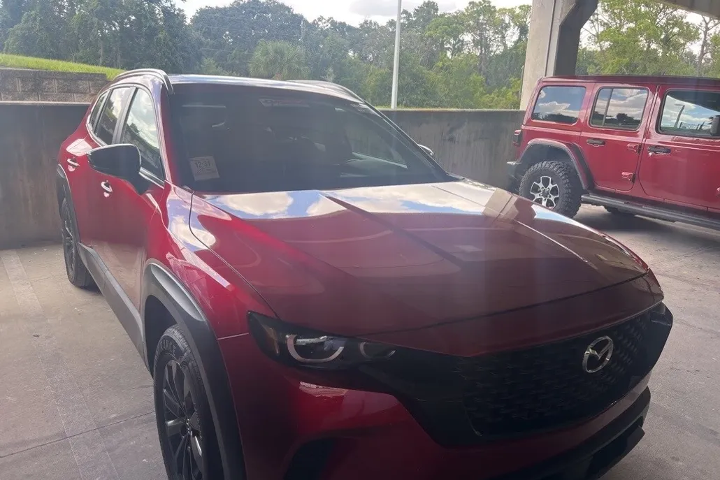 2024 Mazda CX-50 2.5 S Premium photo 1