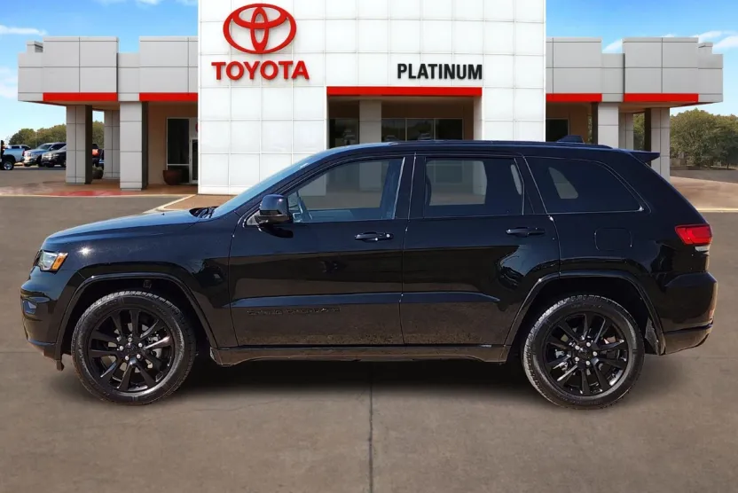 2020 Jeep Grand Cherokee Altitude photo 1