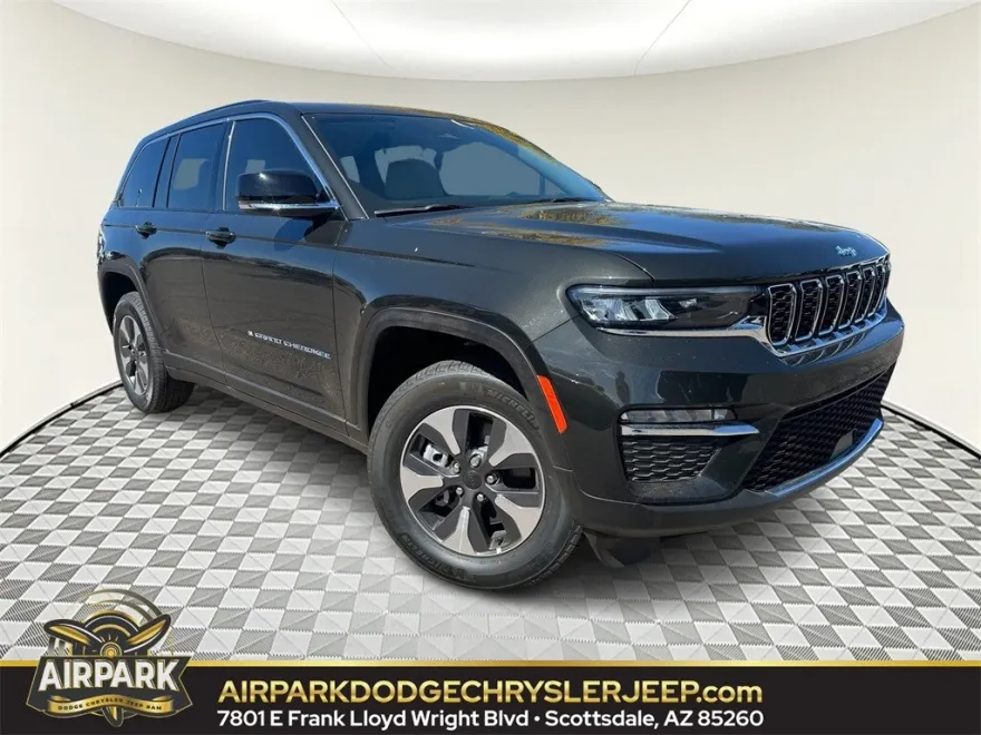 2023 Jeep Cherokee 4xe Base photo 1
