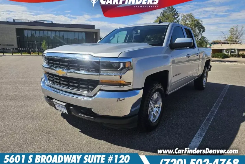 2019 Chevrolet Silverado 1500 LT photo 1