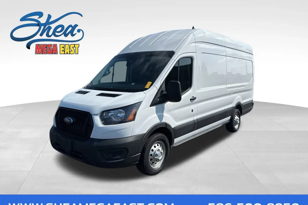 2024 Ford Transit photo 1