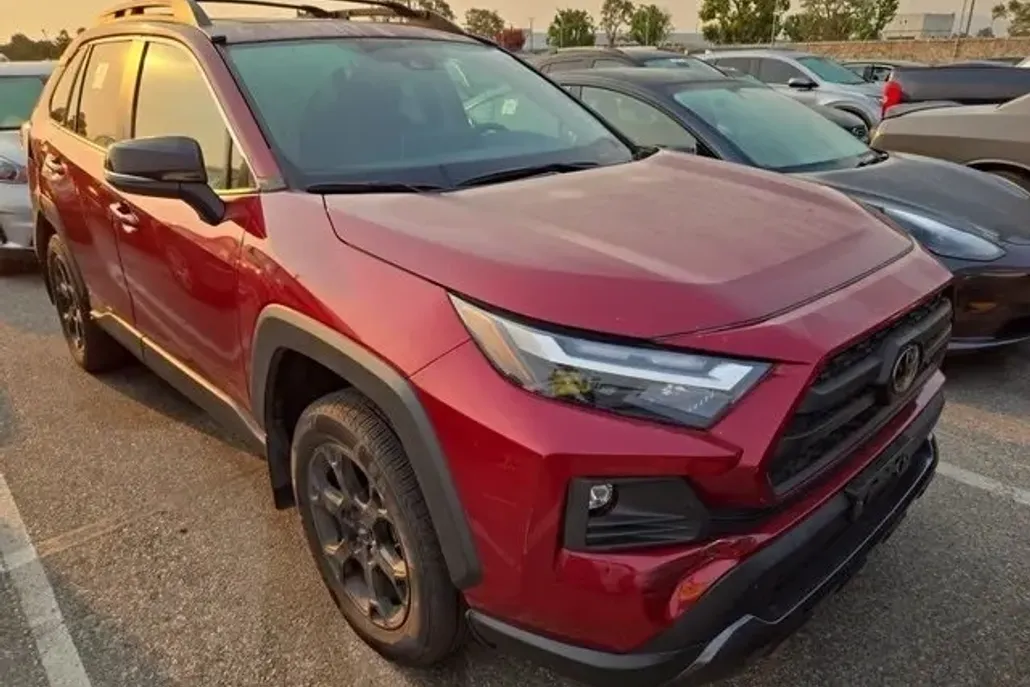 2022 Toyota RAV4 TRD photo 1