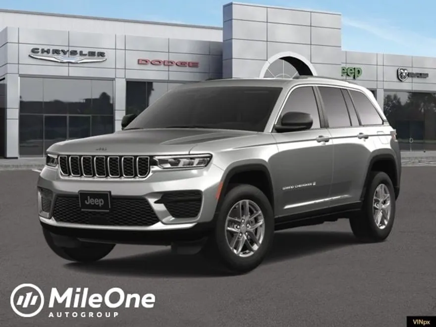 2025 Jeep Grand Cherokee Laredo photo 1