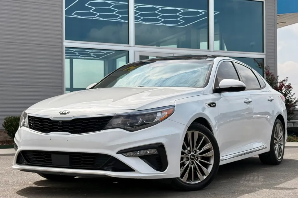 2019 Kia Optima SX Turbo photo 1