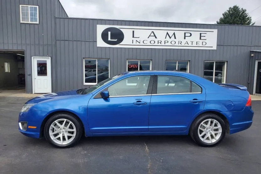 2012 Ford Fusion SEL photo 1