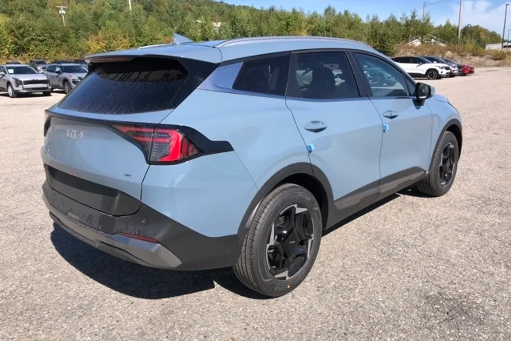 2026 Kia Sportage Hybrid EX photo 1