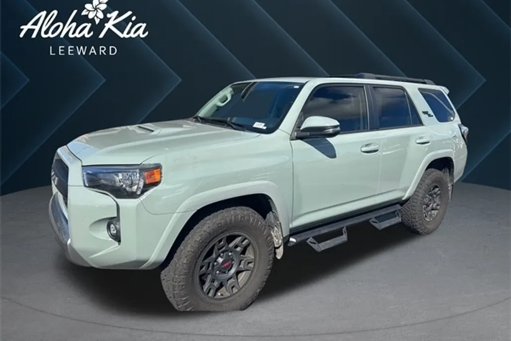 2022 Toyota 4Runner TRD Premium photo 1