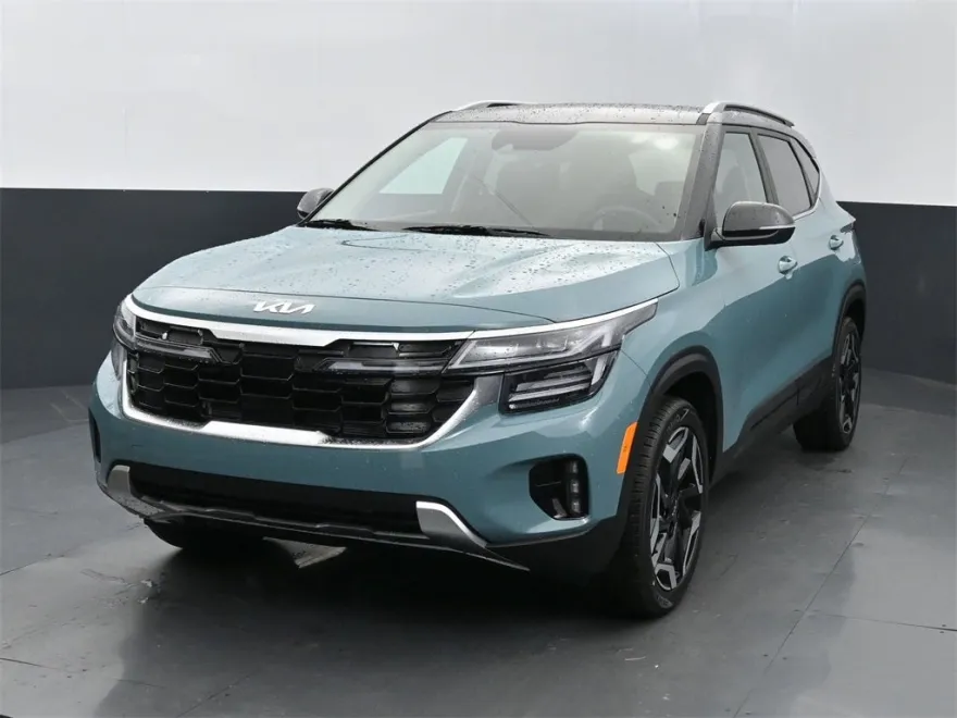 2026 Kia Seltos SX photo 1
