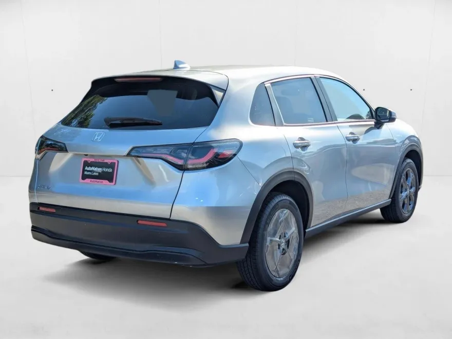 2026 Honda HR-V LX photo 1