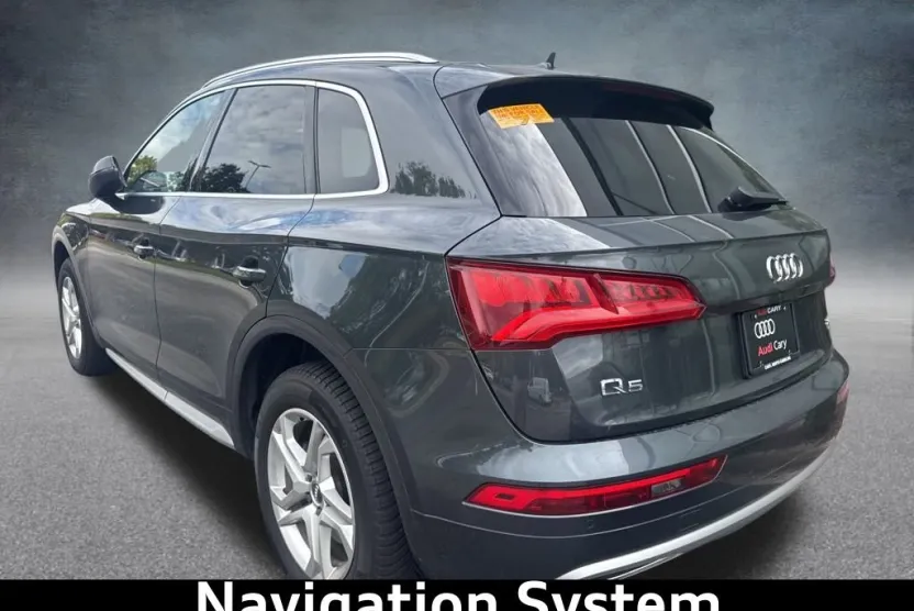 2018 Audi Q5 2.0T Premium Plus photo 1