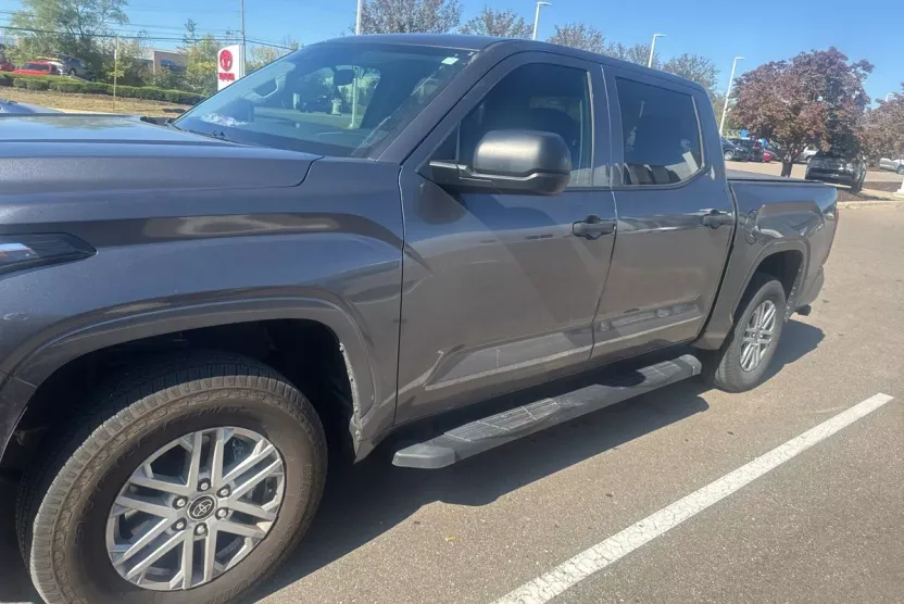 2023 Toyota Tundra SR photo 1