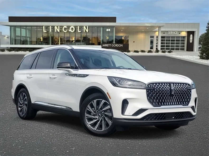 2025 Lincoln Aviator Premiere photo 1