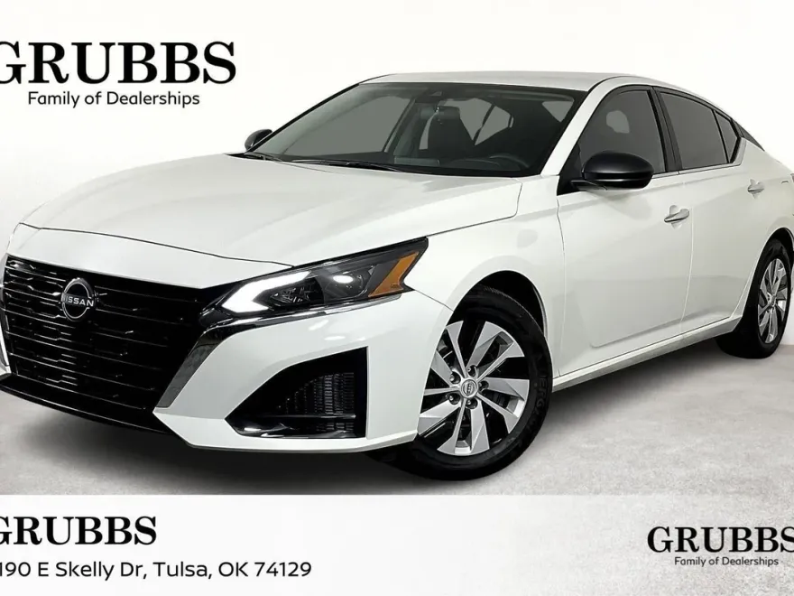 2025 Nissan Altima 2.5 S photo 1