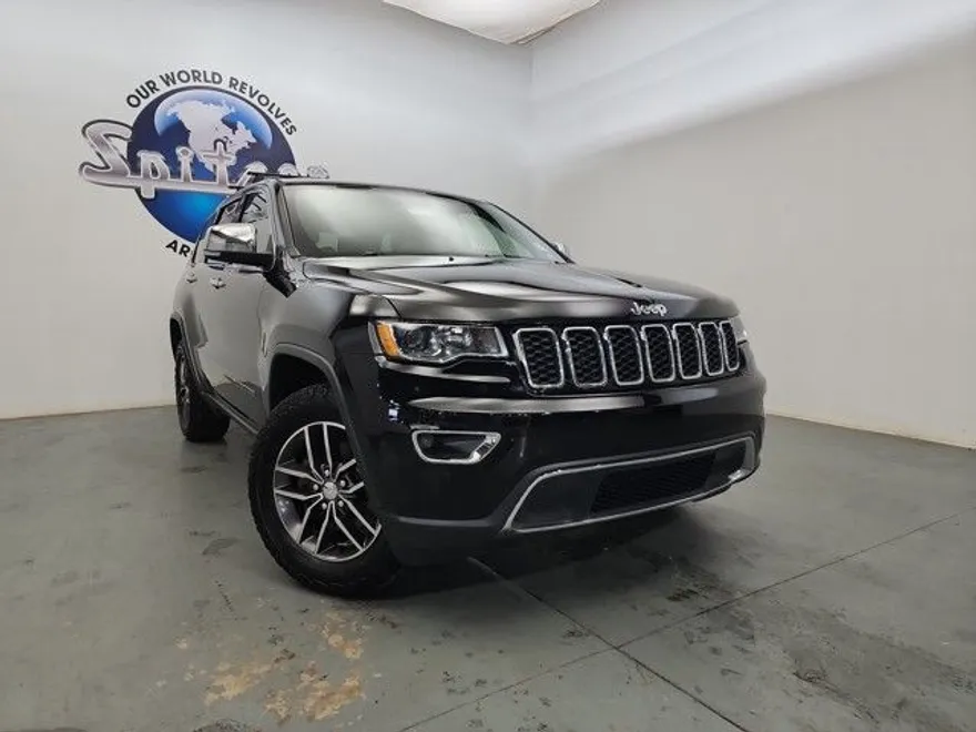 2018 Jeep Grand Cherokee Limited photo 1