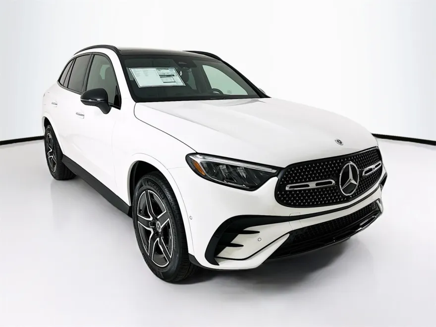 2026 Mercedes Benz GLC 300 4MATIC photo 1
