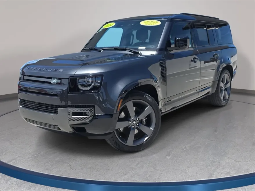 2024 Land Rover Defender 130 V8 photo 1