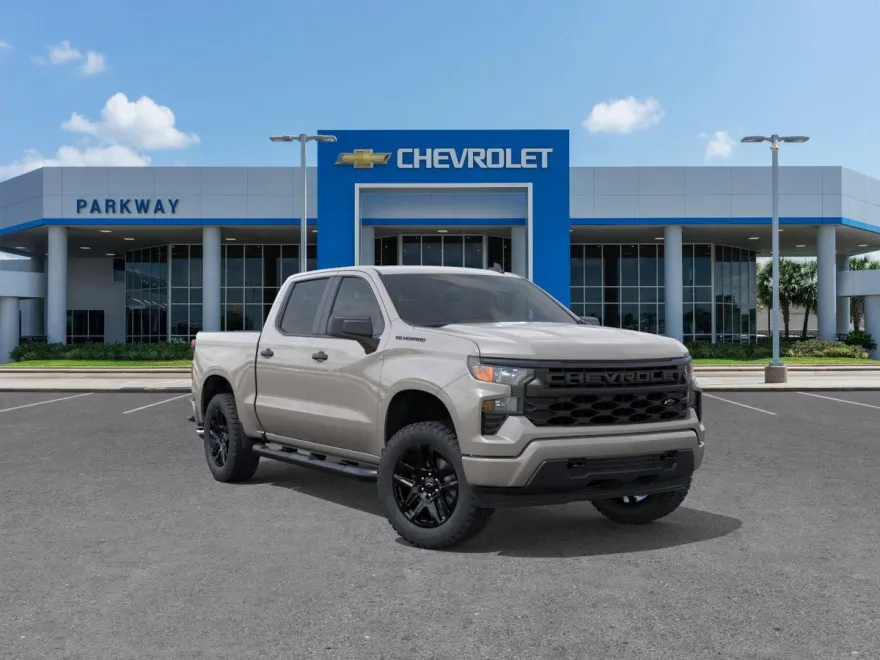 2026 Chevrolet Silverado 1500 Custom photo 1