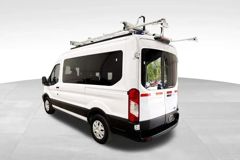 2018 Ford Transit photo 1