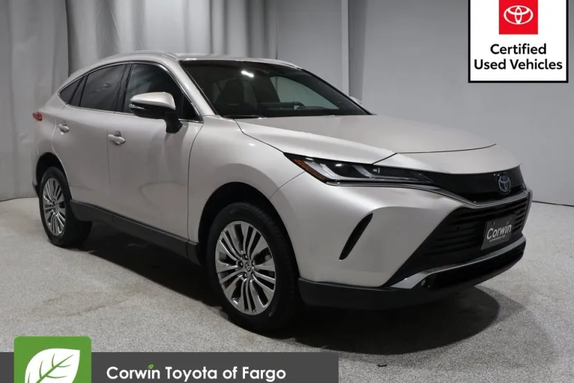 2023 Toyota Venza XLE photo 1