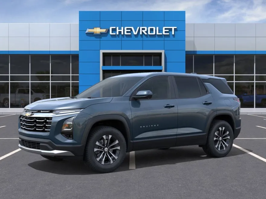 2026 Chevrolet Equinox LT photo 1