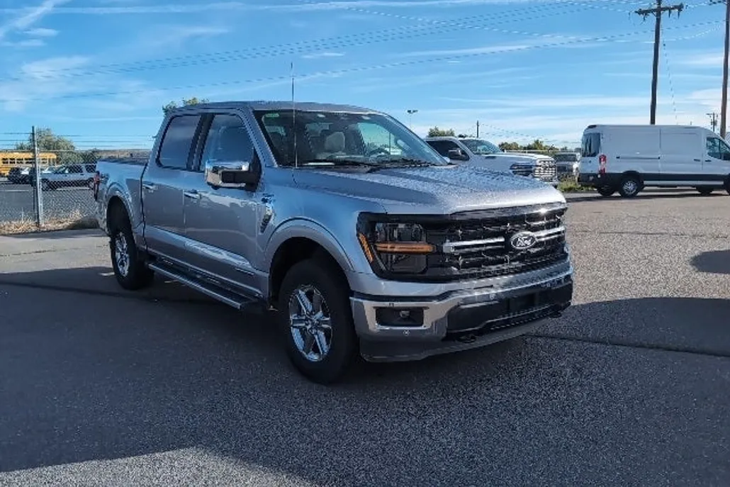 2024 Ford F-150 XLT photo 1