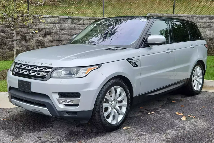 2016 Land Rover Range Rover Sport HSE photo 1