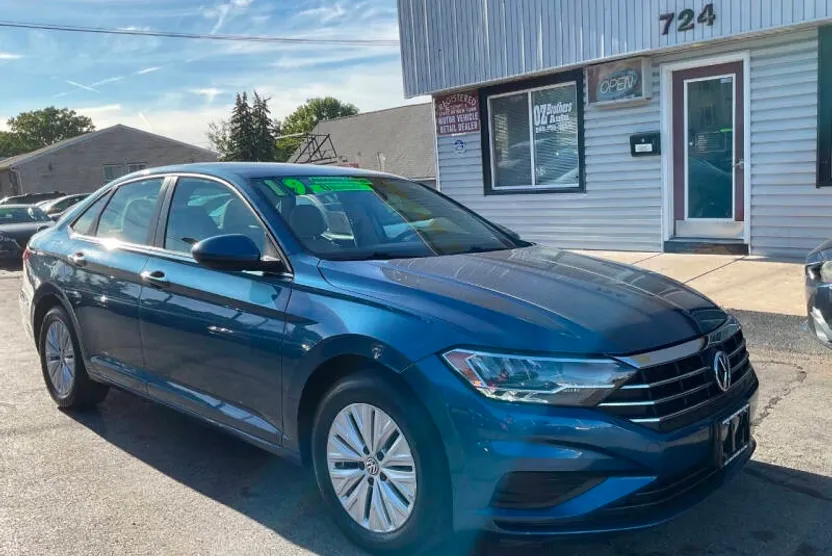 2019 Volkswagen Jetta SE R-Line photo 1