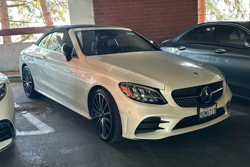 2023 Mercedes Benz C 300 photo 1