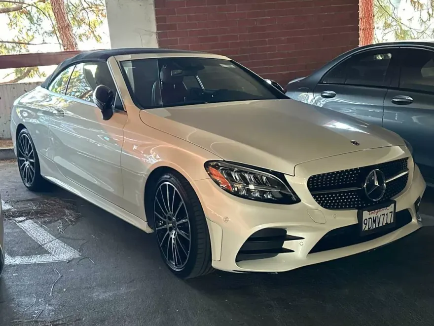 2023 Mercedes Benz C 300 photo 1