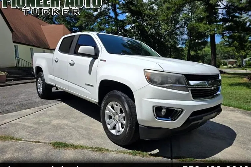 2017 Chevrolet Colorado LT photo 1