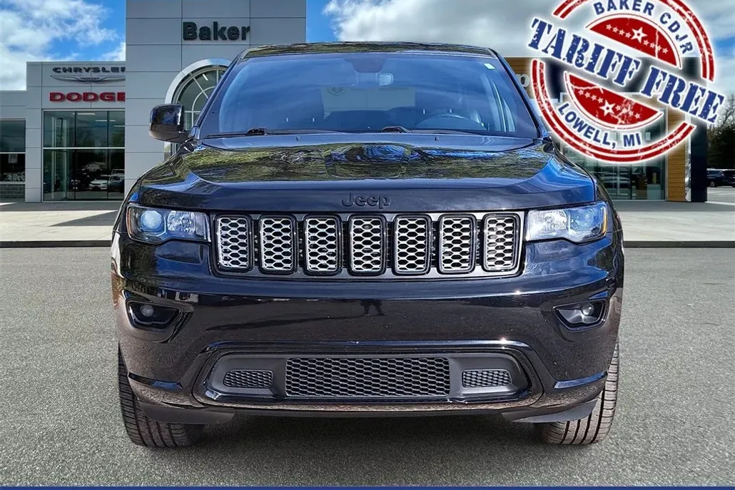 2022 Jeep Cherokee Laredo X Altitude photo 1