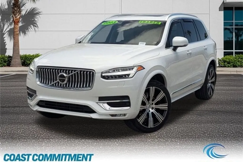 2023 Volvo XC90 Ultimate photo 1
