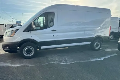 2024 Ford Transit photo 2