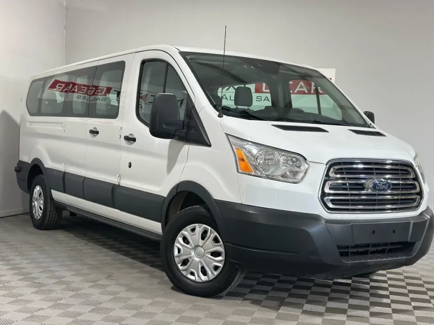 2015 Ford Transit XL photo 1