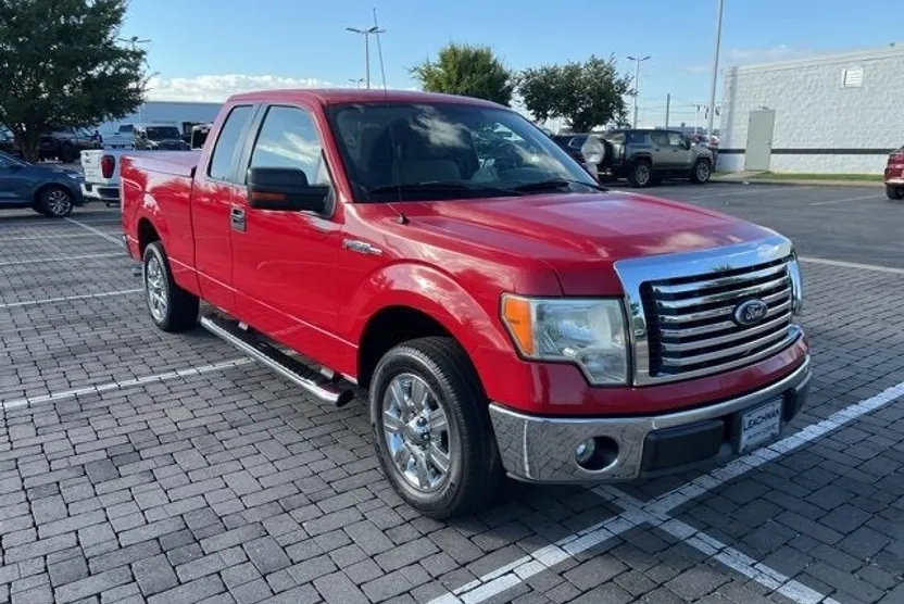 2010 Ford F-150 XL photo 1