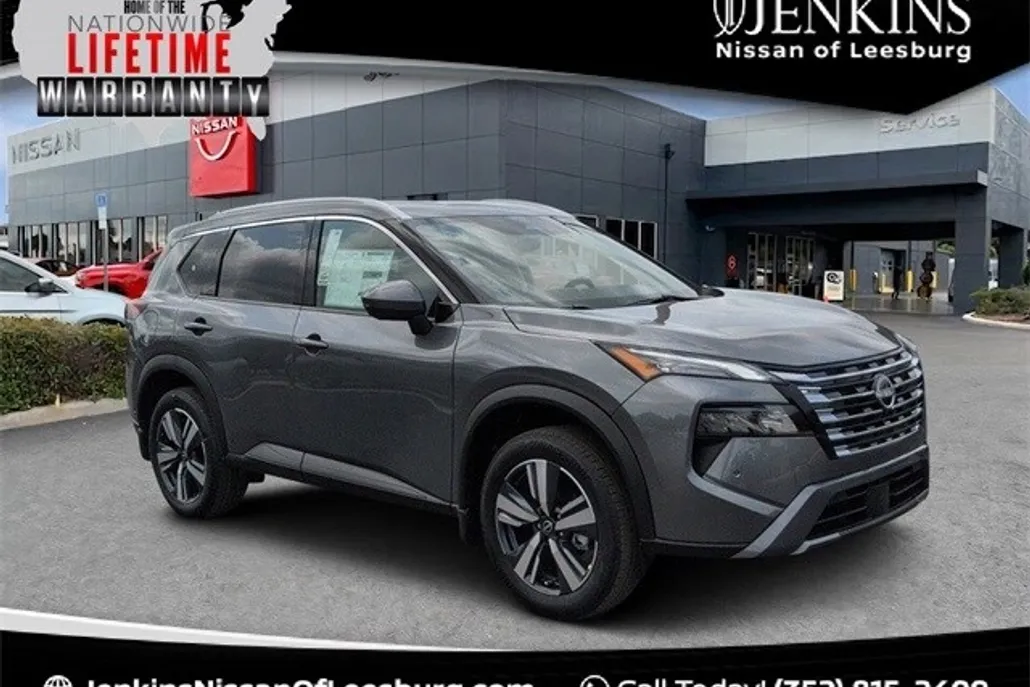 2024 Nissan Rogue SL photo 1