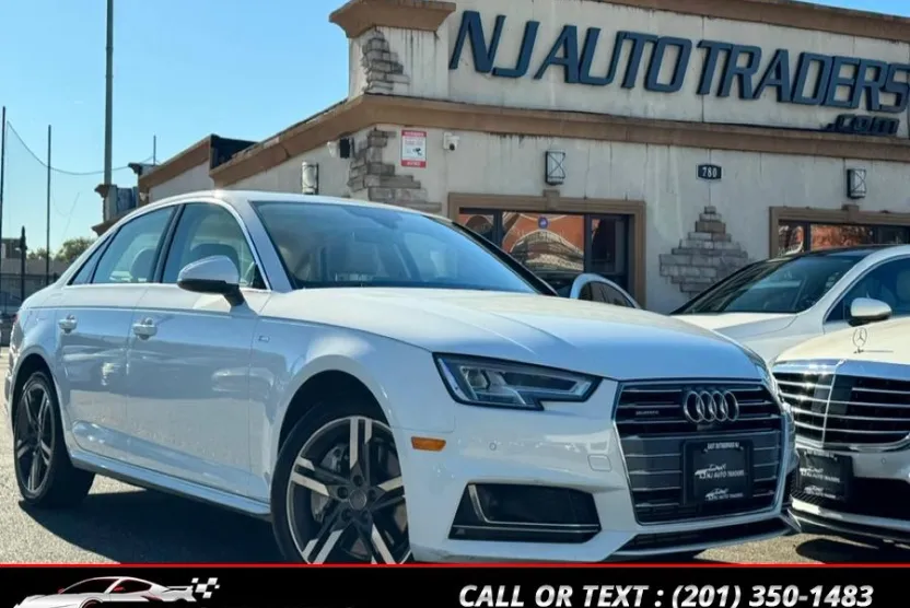 2017 Audi A4 TFSI Prestige Quattro photo 1