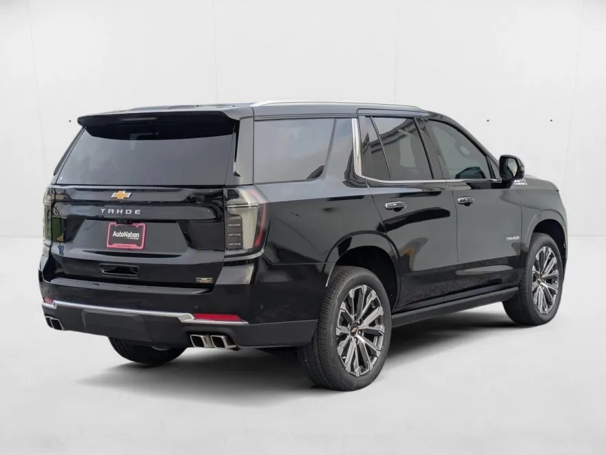 2025 Chevrolet Tahoe High Country photo 1