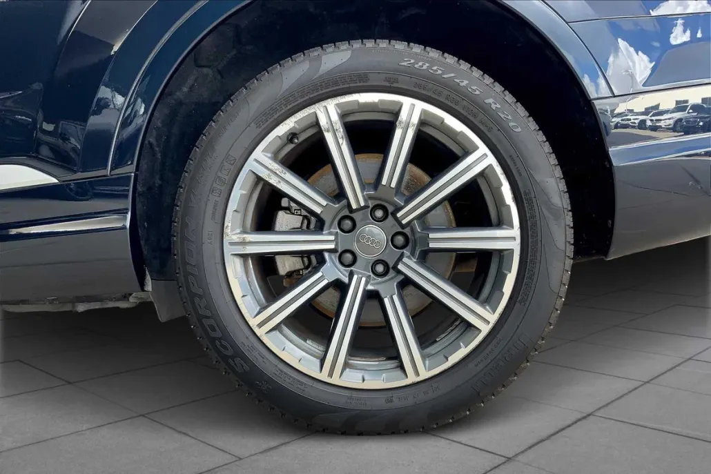 2017 Audi Q7 Premium photo 1