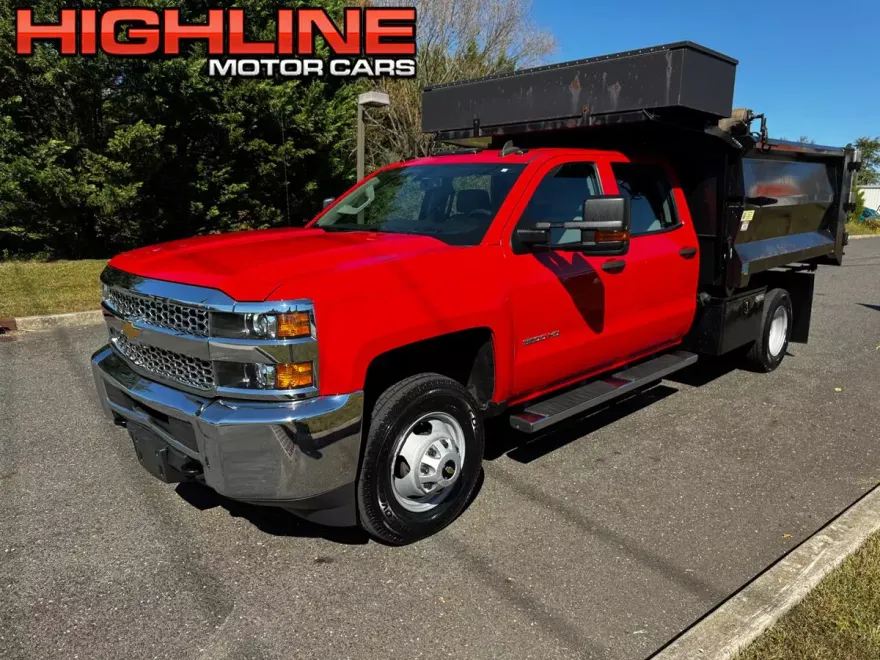 2019 Chevrolet Silverado 3500HD photo 1