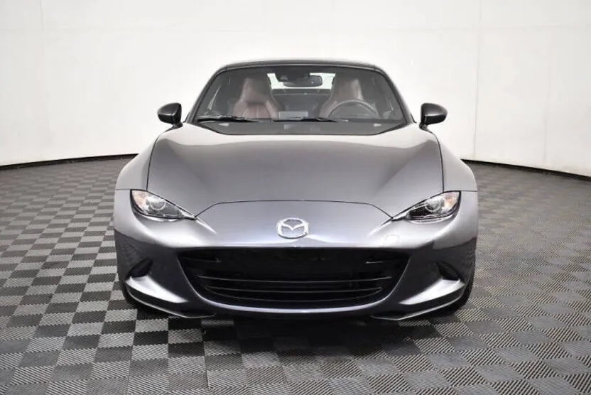 2017 Mazda MX-5 Miata Miata RF Grand Touring photo 1