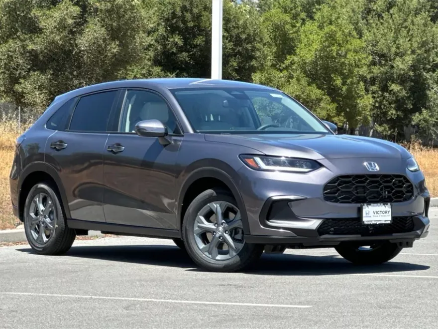 2026 Honda HR-V LX photo 1