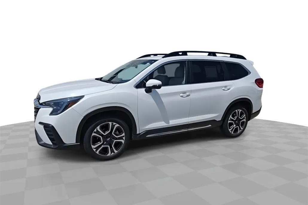 2023 Subaru Ascent Limited photo 1