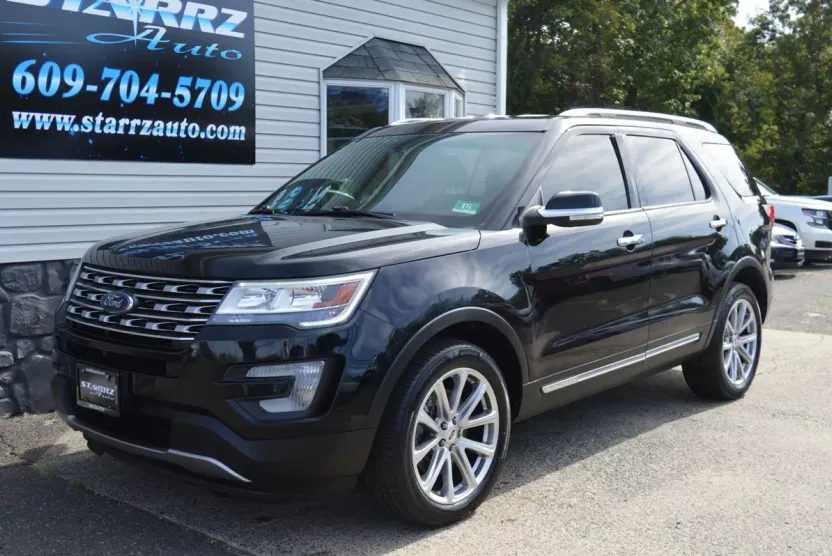 2016 Ford Explorer Limited Sport photo 1
