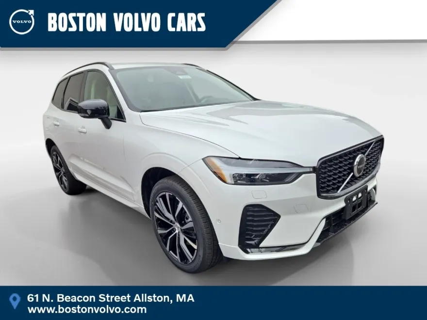 2025 Volvo XC60 B5 Plus photo 1