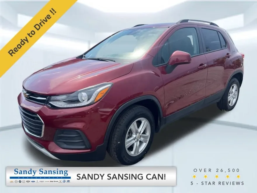 2022 Chevrolet Trax LT photo 1