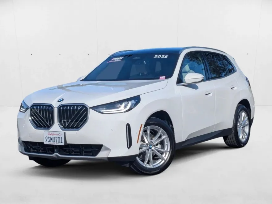 2025 Bmw X3 30x Drive photo 1
